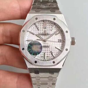 Replica Audemars Piguet Royal Oak 15400 JF Factory V5 Silver Dial watch