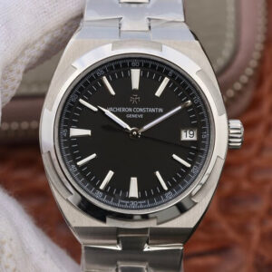 Replica Vacheron Constantin Overseas 4500V/110A-B483 8F Factory Black Dial watch
