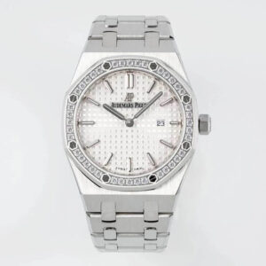Replica Audemars Piguet Royal Oak Quartz 33MM 67651ST.ZZ.1261ST.01 ZF Factory Diamond-Set Bezel Watch